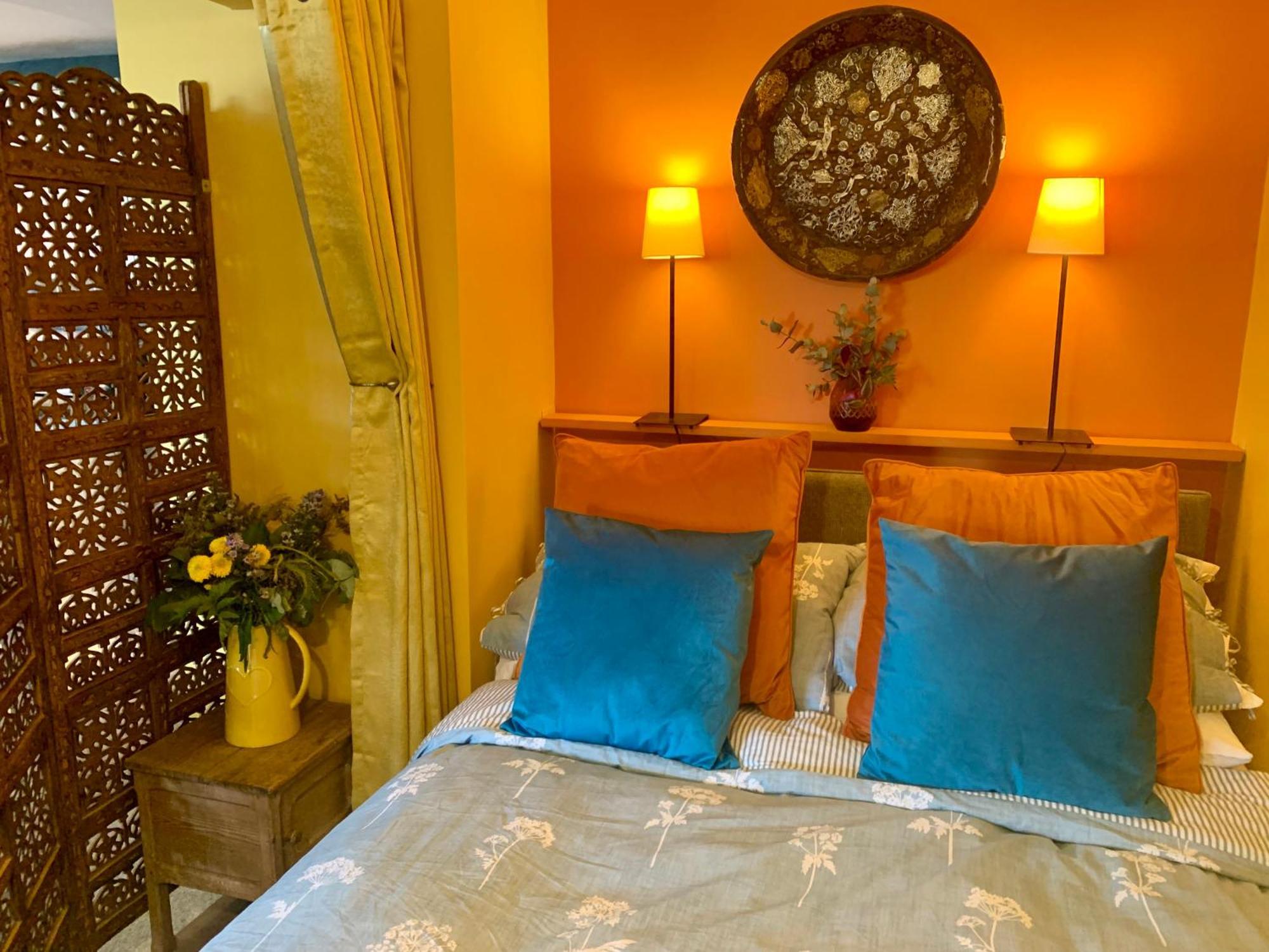 Apartment Vibrant Beachfront Getaway Folkestone